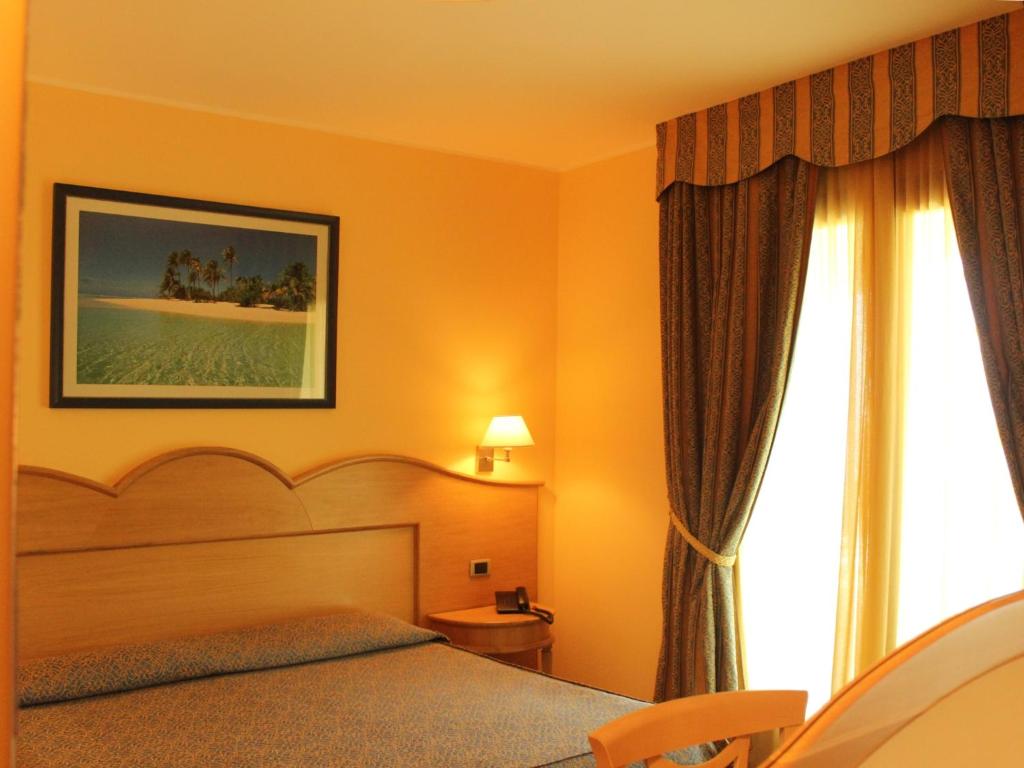 Blu Tropical Resort - Deluxe Tweepersoonskamer Met Uitzicht Op Zee