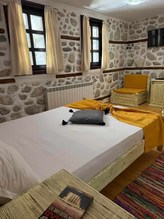 Posezení v ubytování Villa Melnik SPA Residence by BookVillaBG