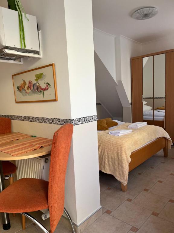 Réka Apartmanház - One-Bedroom Apartment