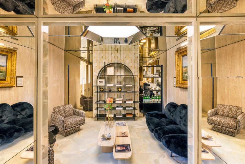 Hotel Palazzo Manfredi – Small Luxury Hotels of the World - Resim 9