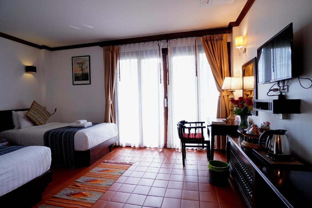 Baan Huenphen Boutique Hotel - 14