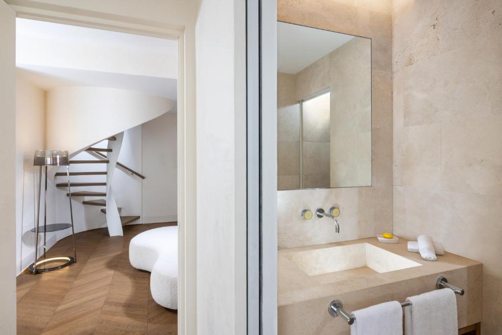 Koupelna v ubytování Hotel Palazzo Manfredi – Small Luxury Hotels of the World