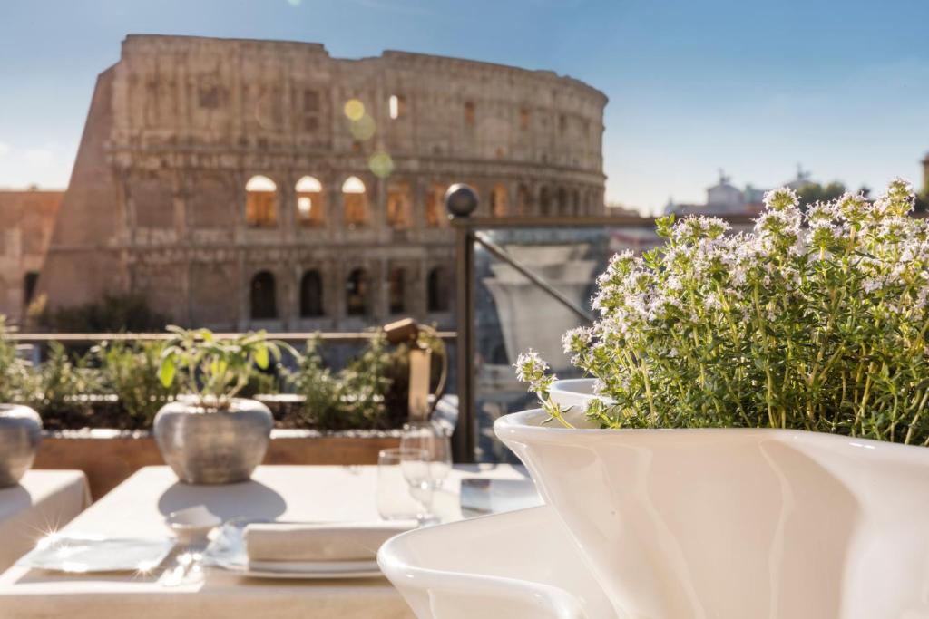 Hotel Palazzo Manfredi – Small Luxury Hotels of the World - Resim 17