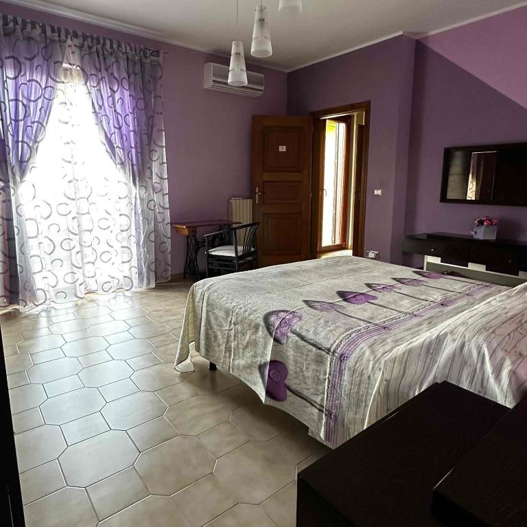 Dimora Ippocastano - Large Double Room