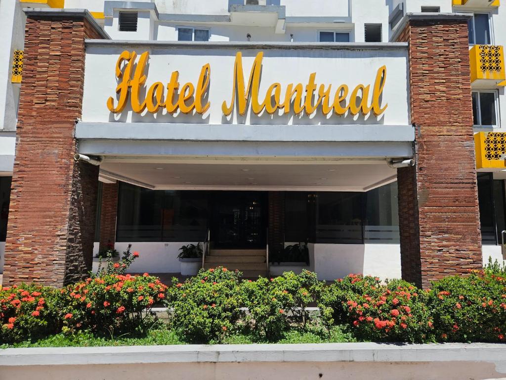 El edificio en el que está el hotel