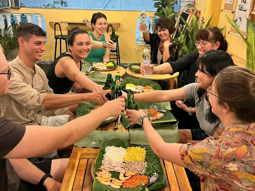 Hosté ubytování Saigon Authentic Hostel - Free Fresh Breakfast, Gym & Rooftop Billiard