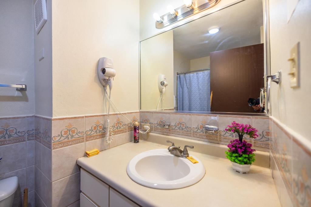 Koupelna v ubytování Golden Villas 306 studio