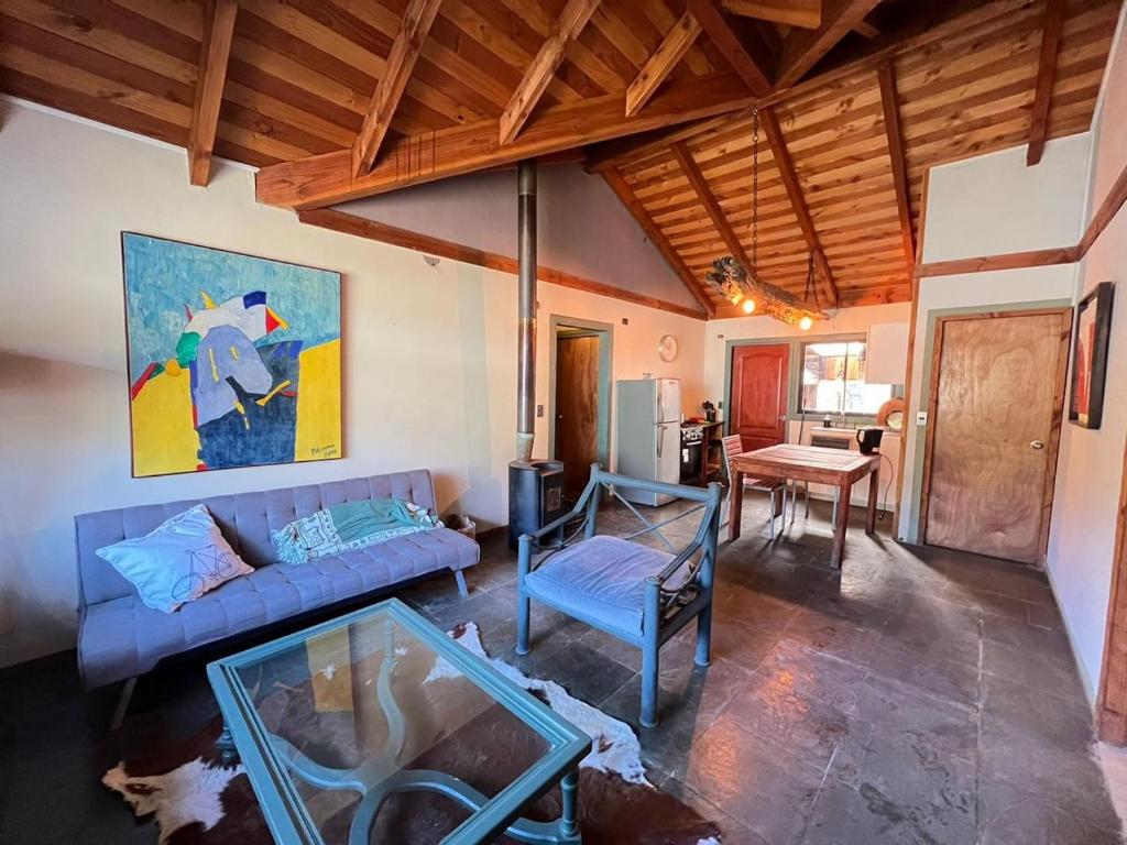 Χώρος καθιστικού στο RIO Lodge