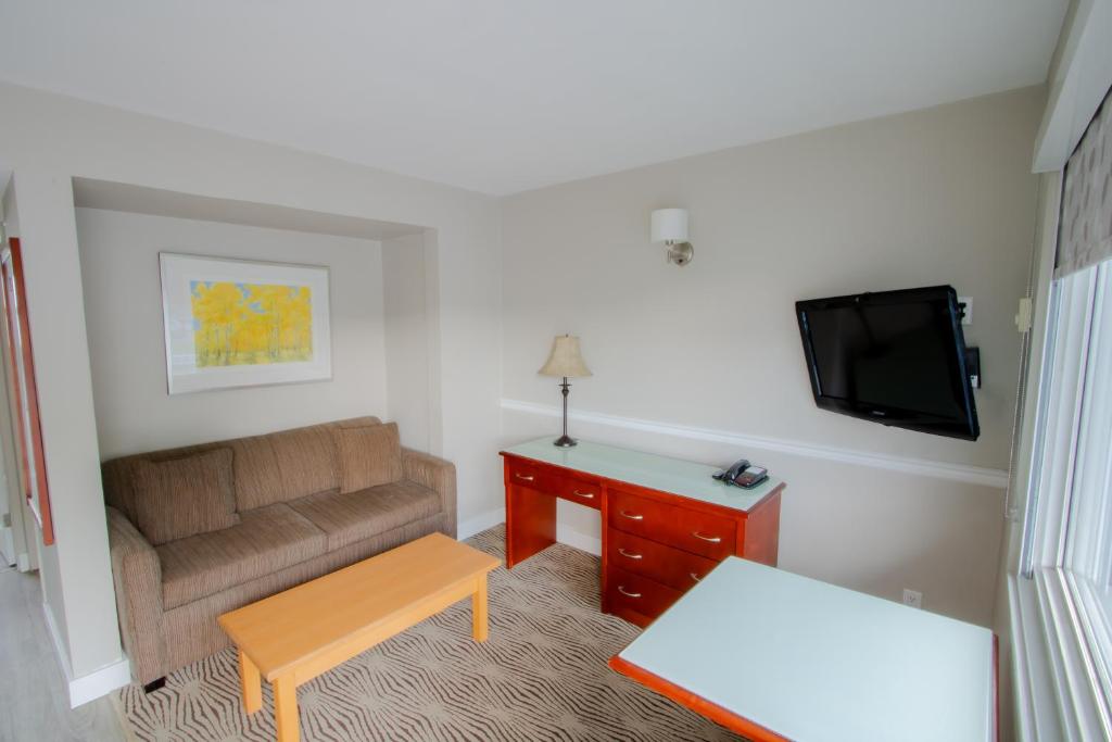 Scott's Inn & Suites - Resim 26