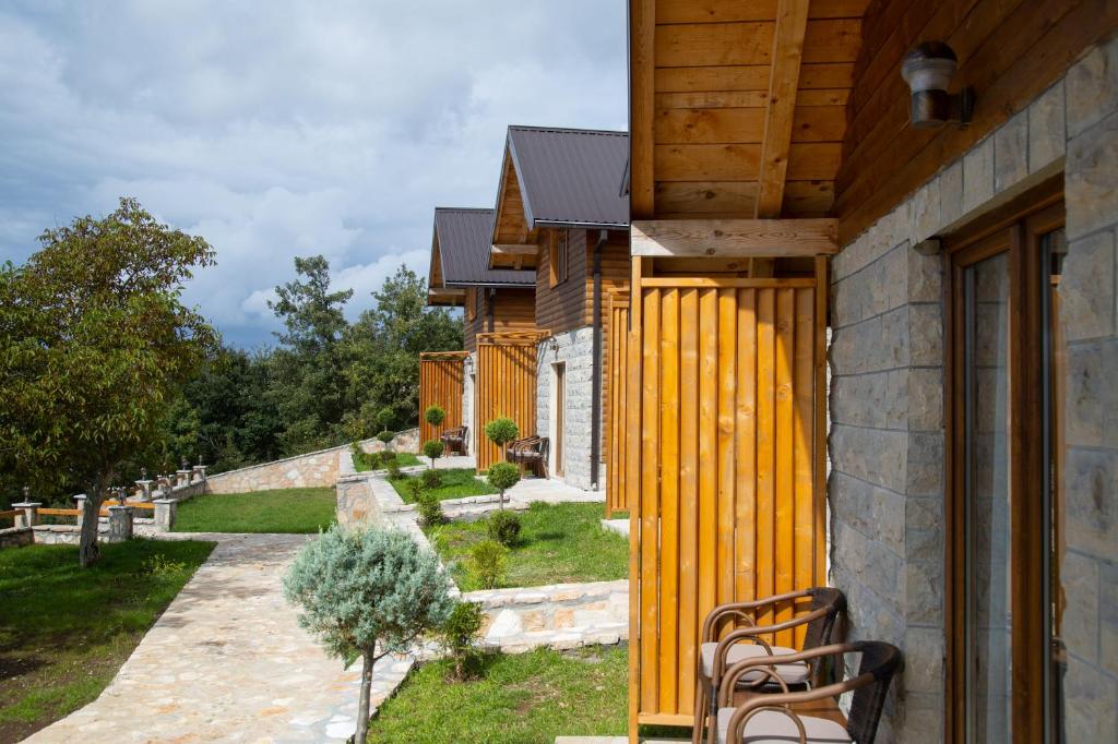 Budova, kde se aparthotel nachází