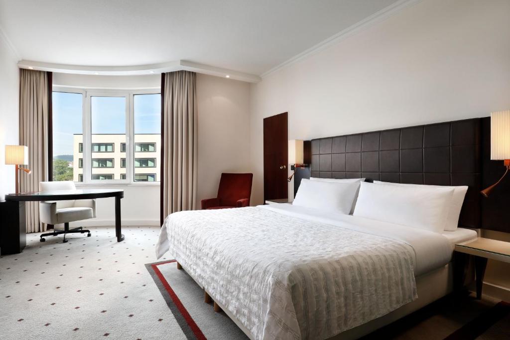 Le Méridien Stuttgart - Resim 30