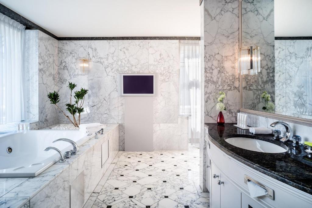 Le Méridien Stuttgart - Resim 19