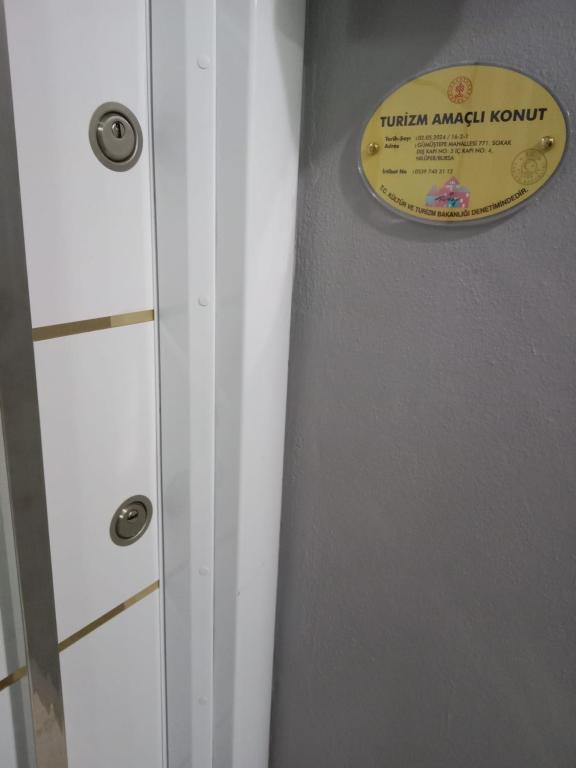 Certifikát, hodnocení, plakát nebo jiný dokument vystavený v ubytování Golden Hour Apartment بورصة شقة مريحة Bursa Nilufer مَنْظَرٌ جَمِيلٌ