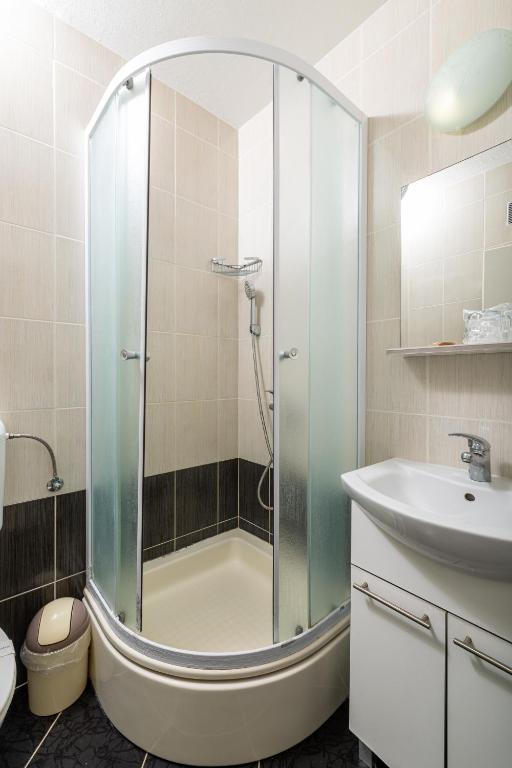 Kúpeľňa v ubytovaní Apartmani Ružica