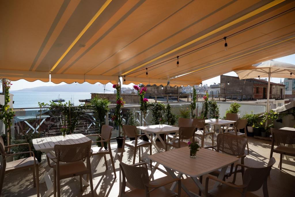 Restaurace v ubytování Jonian Boutique Hotel