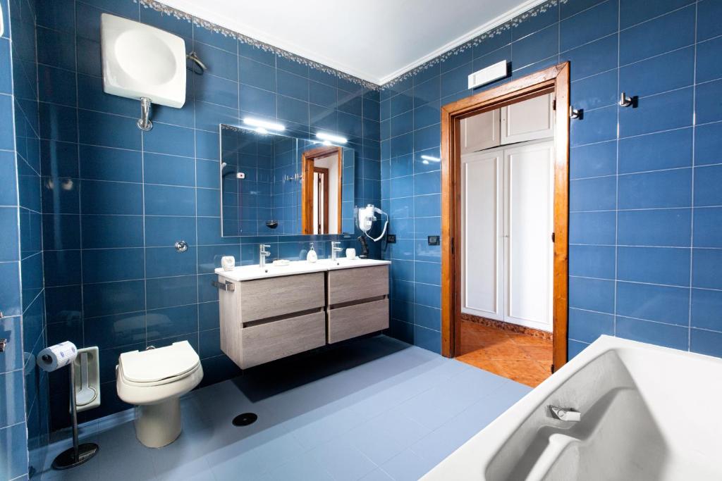 Koupelna v ubytování Camera Panoramica in Villa vista Mare e Vesuvio