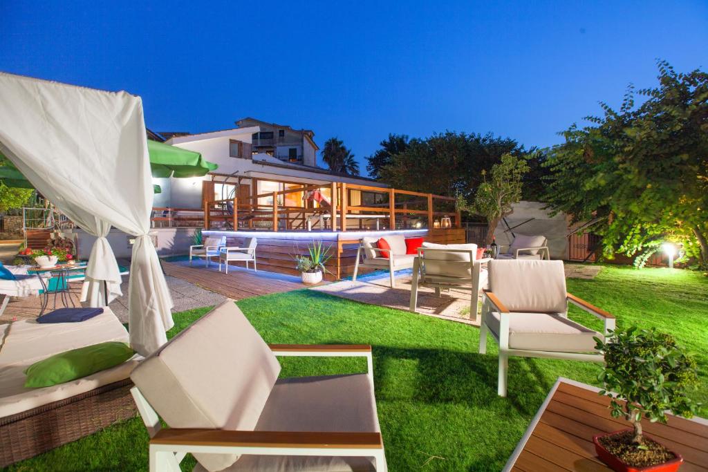 Posezení v ubytování Camera Panoramica in Villa vista Mare e Vesuvio