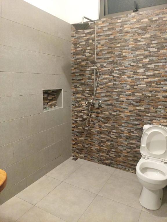 Koupelna v ubytování IZAVA LODGE