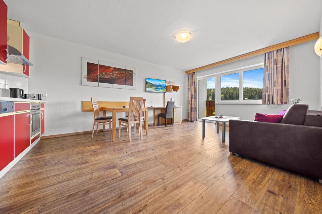 Aparthotel Sunrise - 10