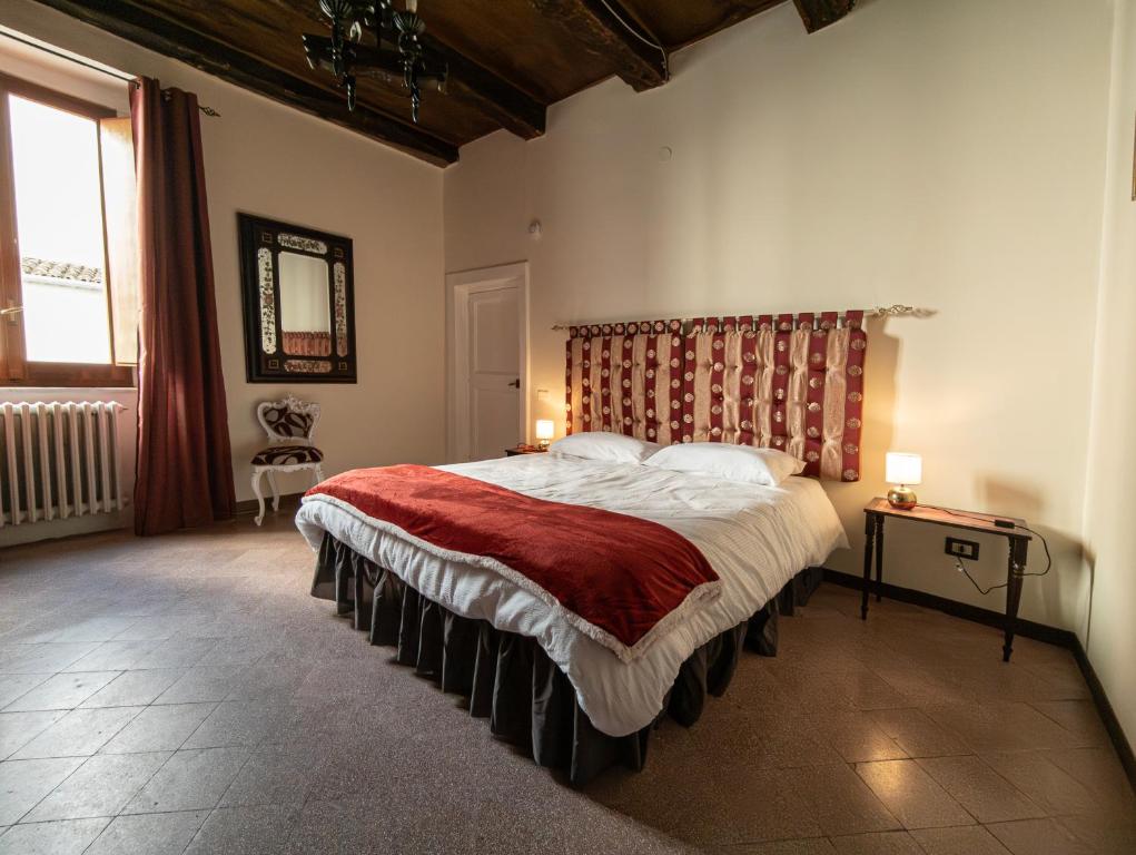 Menhir Rooms - Habitación Doble Grande