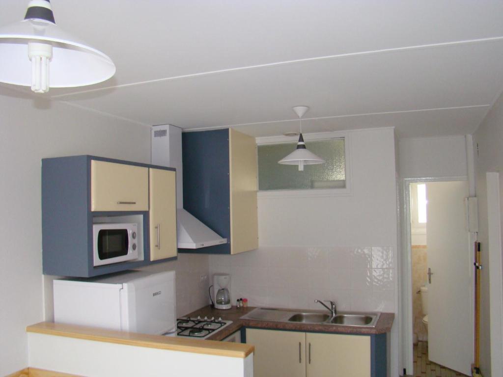 Les Gîtes Malidri - Holiday Home Adour 01