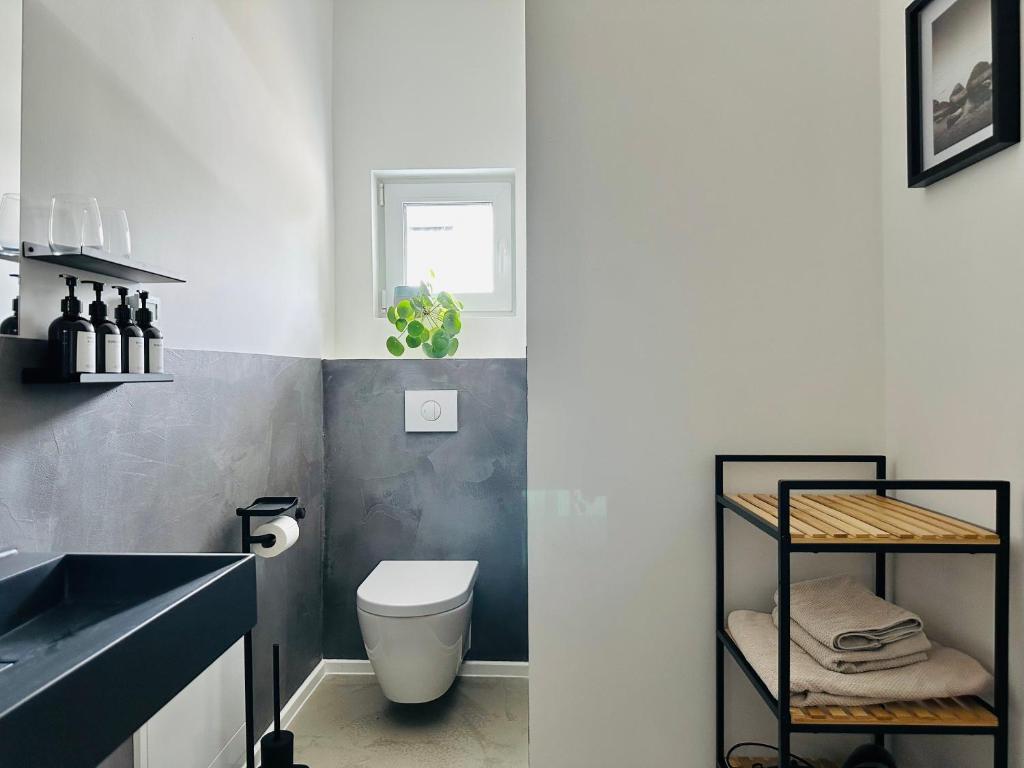 Koupelna v ubytování Modern und stilvoll eingerichtetes Tiny House