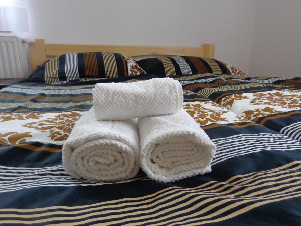 Postel nebo postele na pokoji v ubytování Apartmán Bára