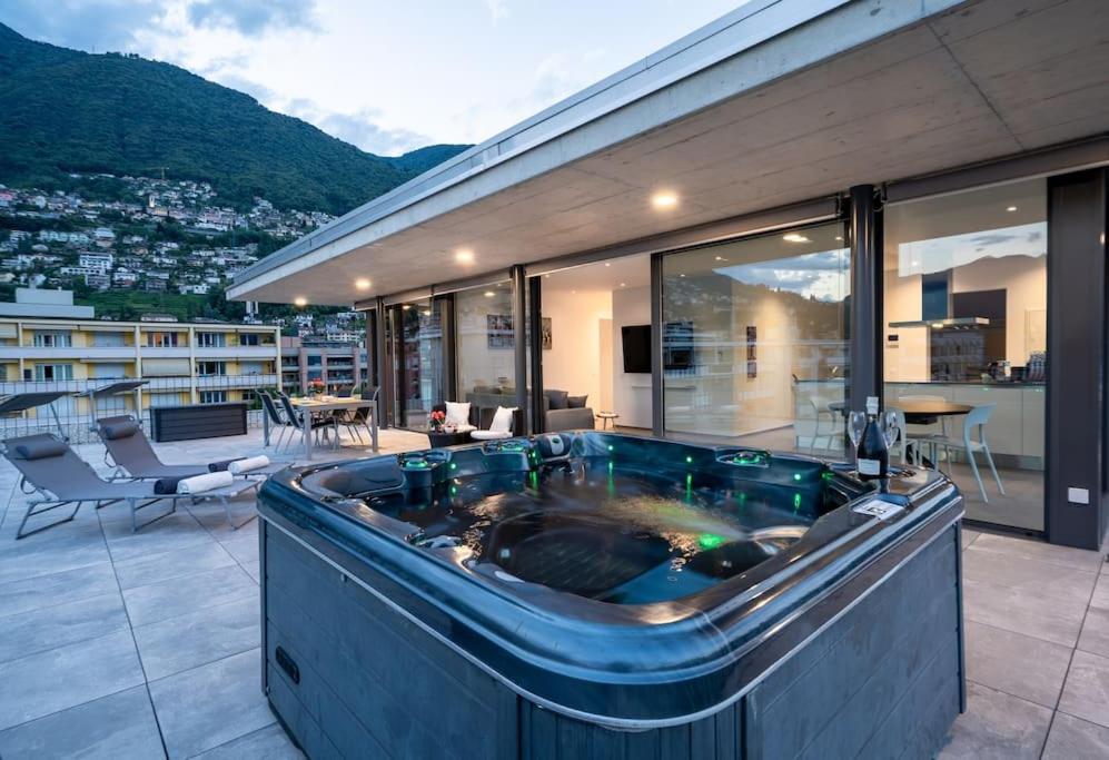 Nespecifikovaný výhled na hory nebo výhled na hory při pohledu z apartmánu