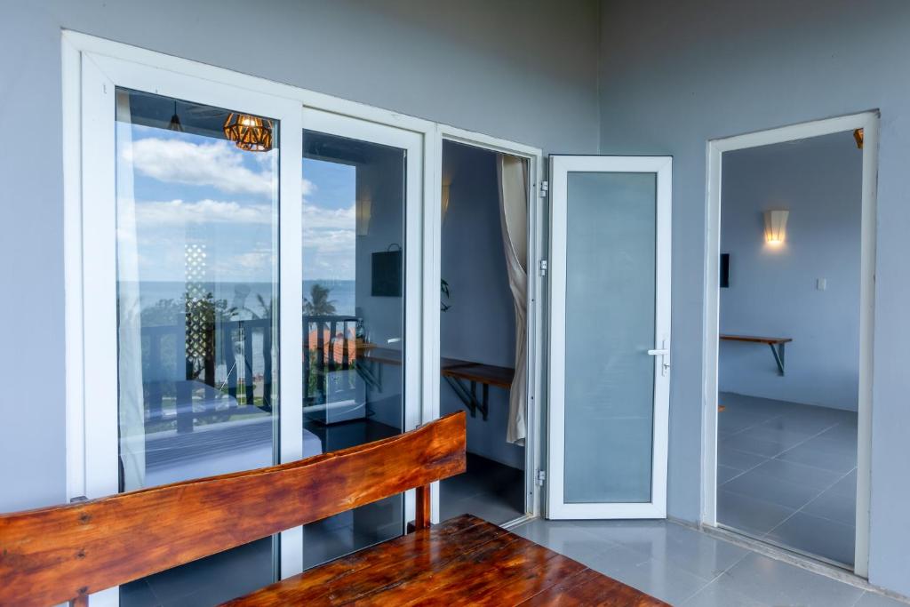 Cosian Bay Phu Quoc Resort - 10