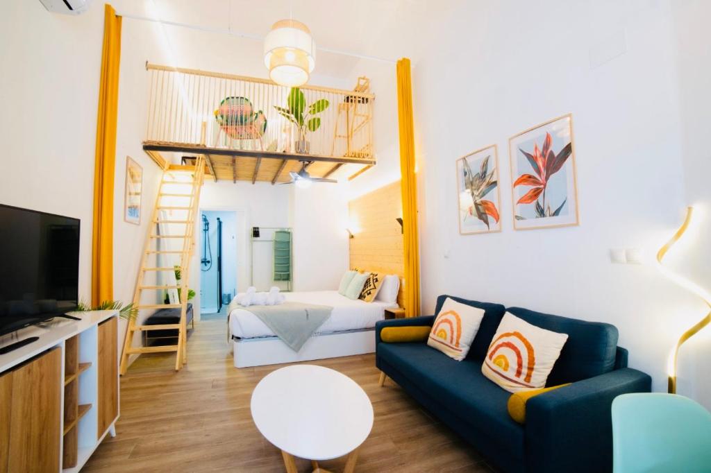 TV a/nebo společenská místnost v ubytování B2 Verdeguer - Cozy Loft close to the beach