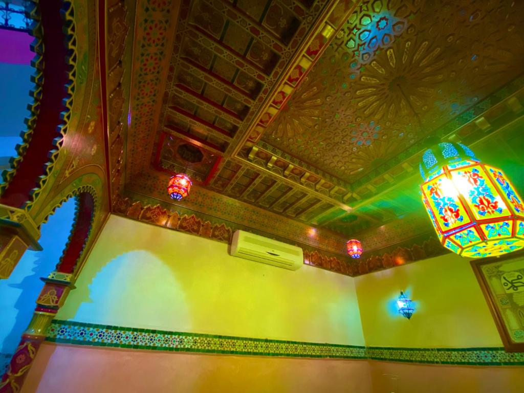 Fotografie z fotogalerie ubytování Riad Atlas logement entier privé avec jacuzzi au cœur de Marrakesh entire accommodation v Marrákéši