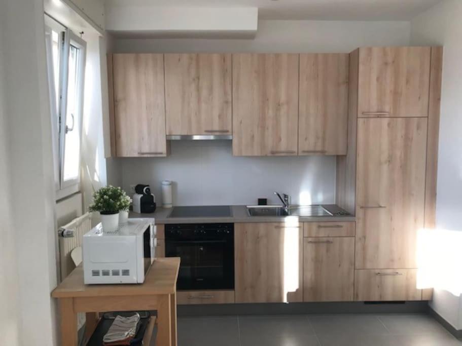 6 minutes à pied de la Gare de Lausanne - Resim 5