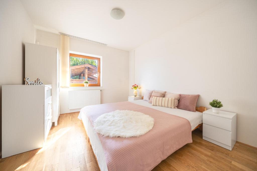 Postel nebo postele na pokoji v ubytování Holiday Home Smržovka