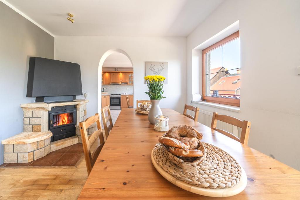 TV a/nebo společenská místnost v ubytování Holiday Home Smržovka