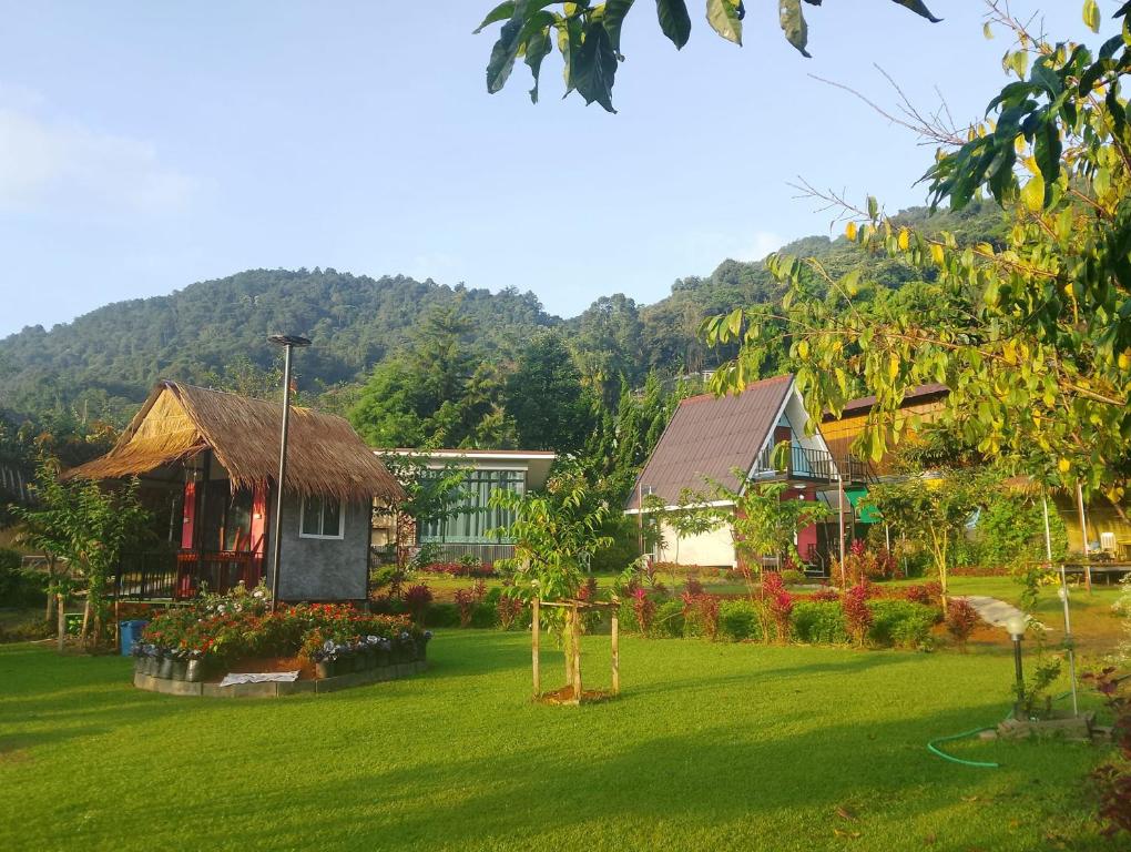 Inthanon Lao-Ju House - Housity