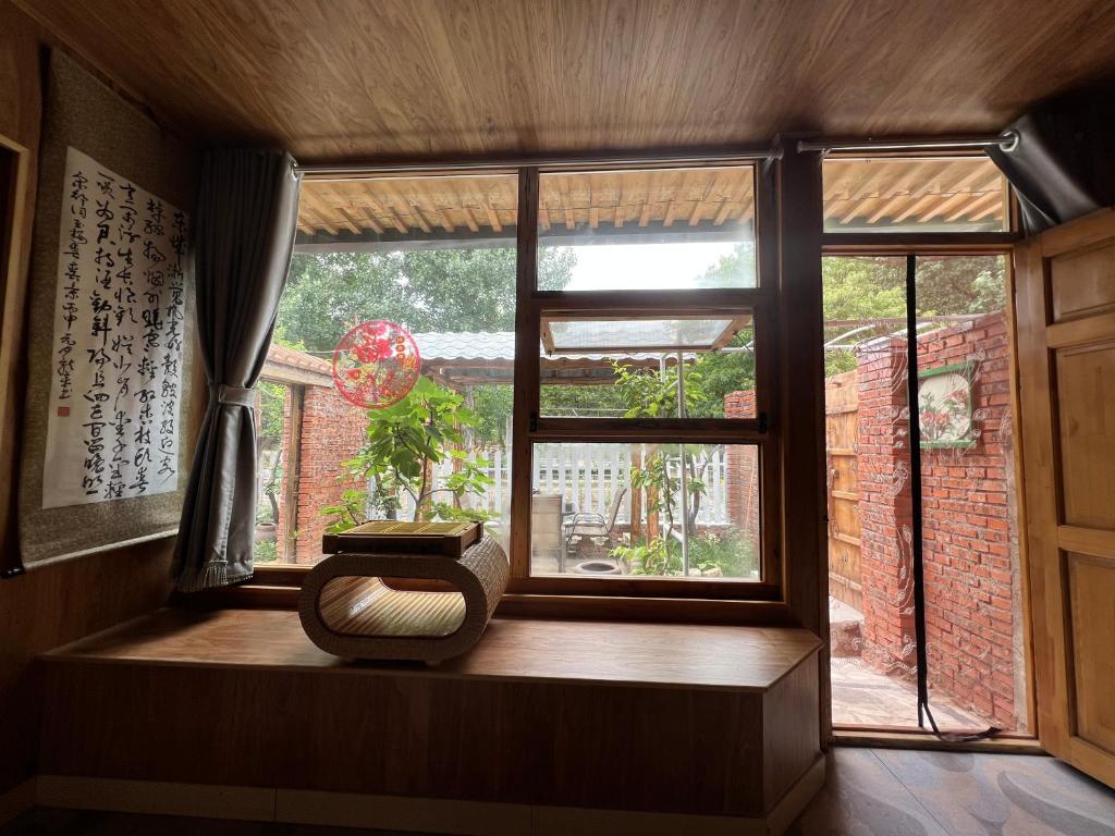 B&B under Great Wall - Habitación Cuádruple Con Vista Al Jardín