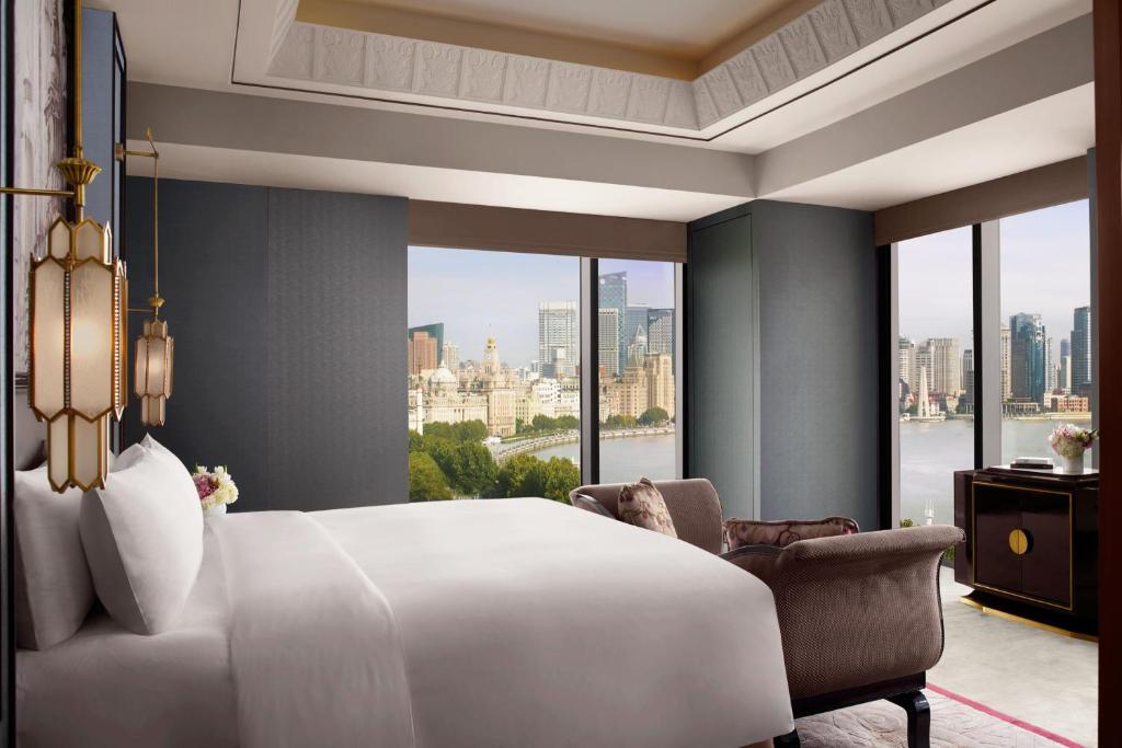The St. Regis on the Bund, Shanghai - Shanghai Panoramic Bund Room