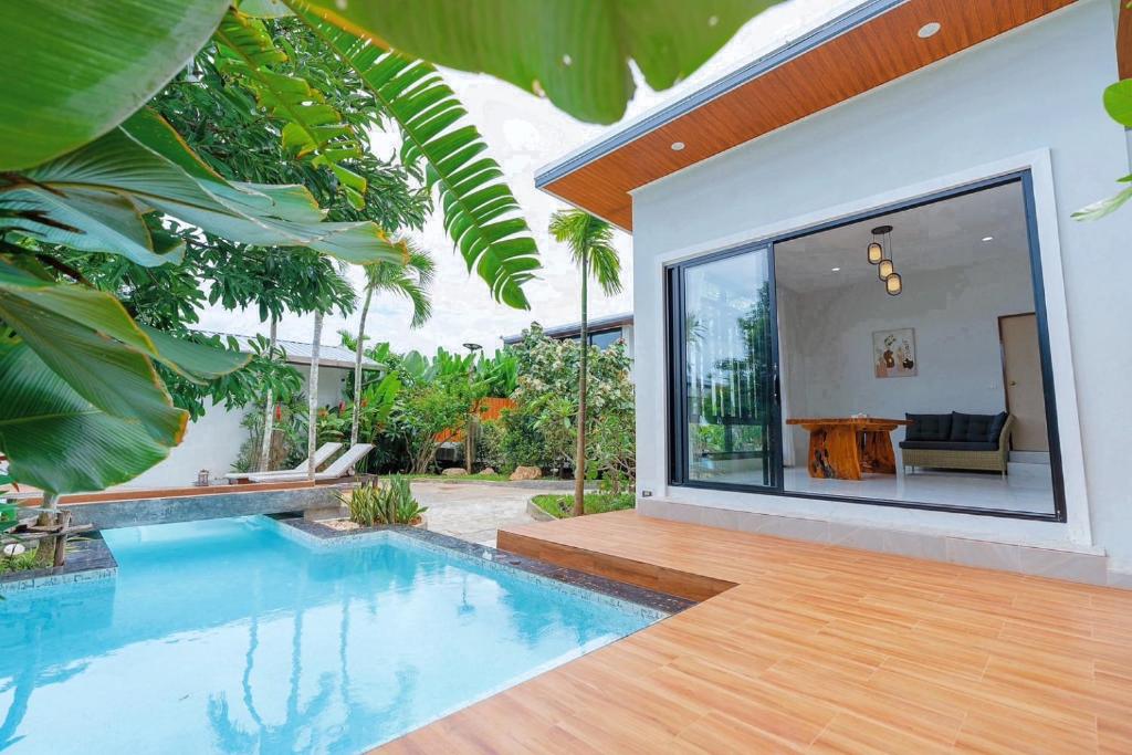 BeachHouse Pool Villas Krabi - Villa De Una Habitación Con Piscina Compartida