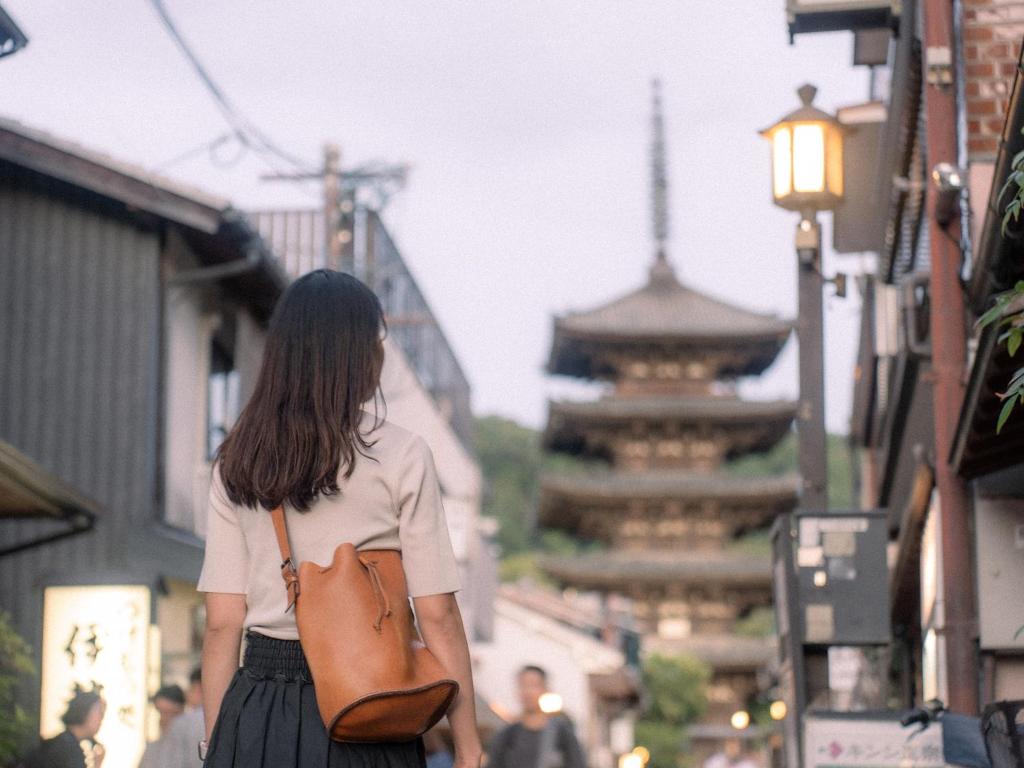 Hosté ubytování RAK KIYOMIZU - for one person - 1人旅専用HOSTEL