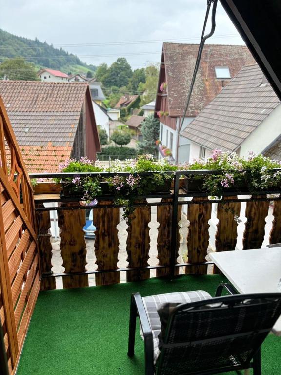 Nespecifikovaný výhled na hory nebo výhled na hory při pohledu z hotelu