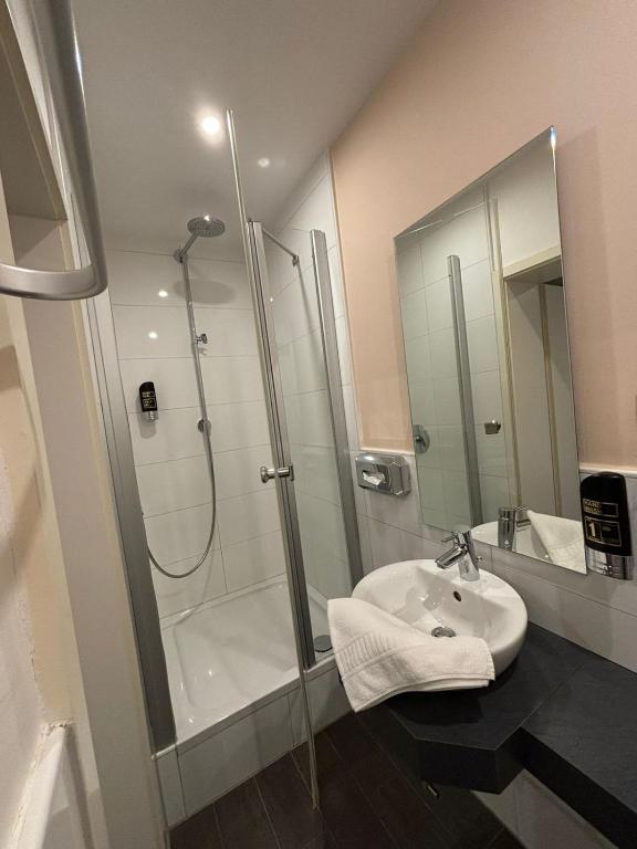 Koupelna v ubytování Landhotel Traube