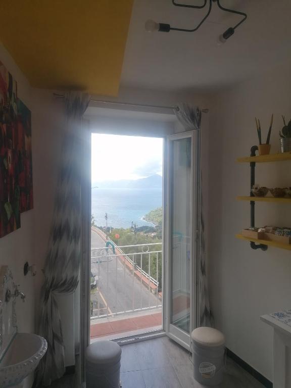 Nespecifikovaný výhled na hory nebo výhled na hory při pohledu z bed and breakfast