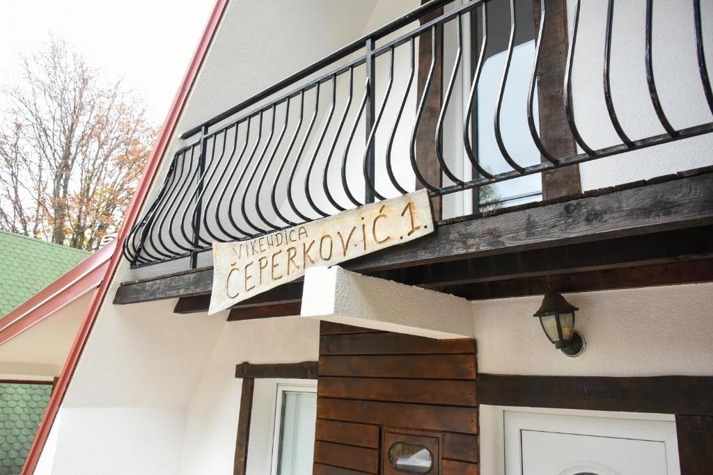 Balkon ili terasa u objektu Vikendica Čeperković #1