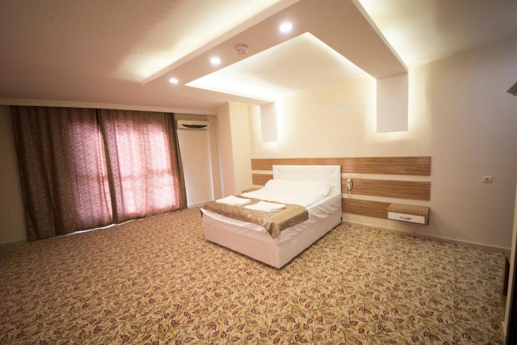 Osmaniye Hanedan Otel - Large Twin Room