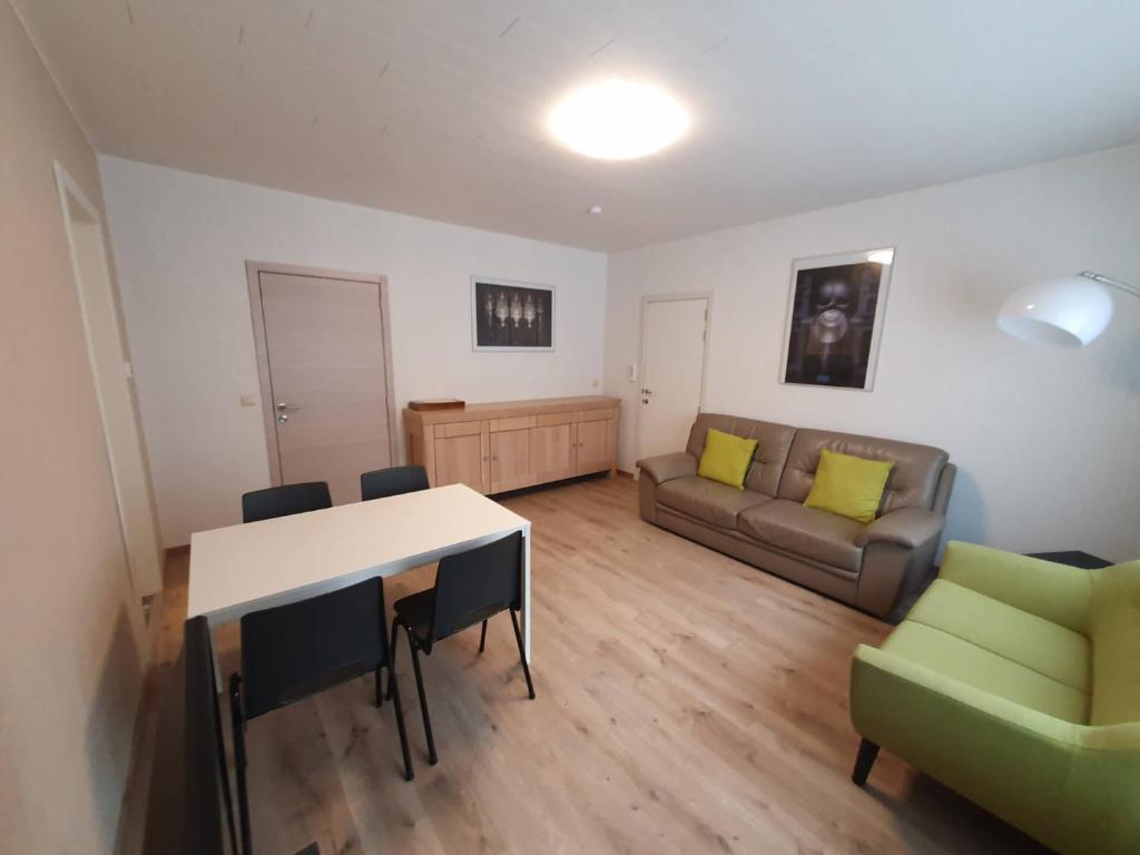 Mathilda - apartments - Apartamento De Dos Dormitorios
