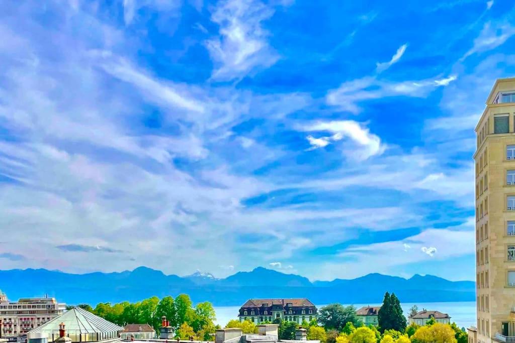 Cosy attic flat Lausanne center - Resim 1