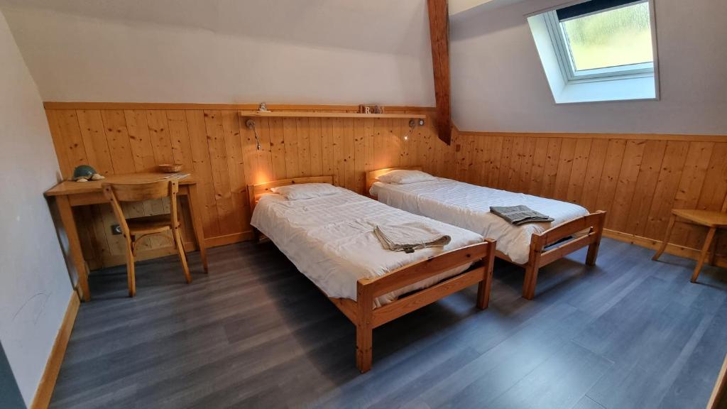 Postel nebo postele na pokoji v ubytování gite auberge l'herbe tendre