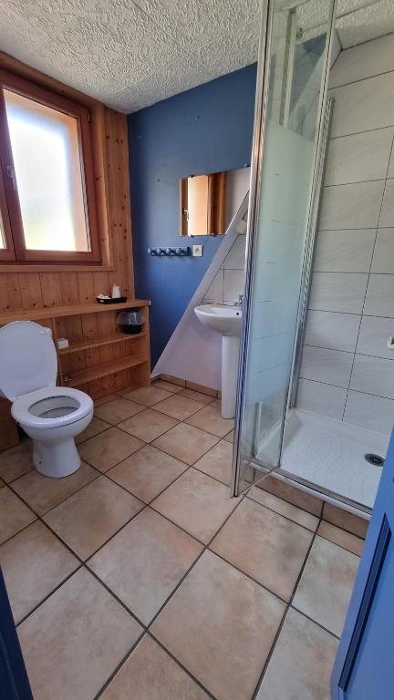 Koupelna v ubytování gite auberge l'herbe tendre