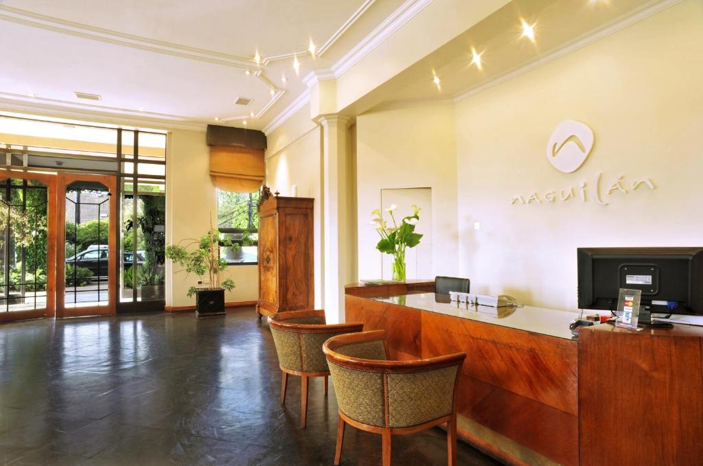 Vstupní hala nebo recepce v ubytování Hotel Naguilan