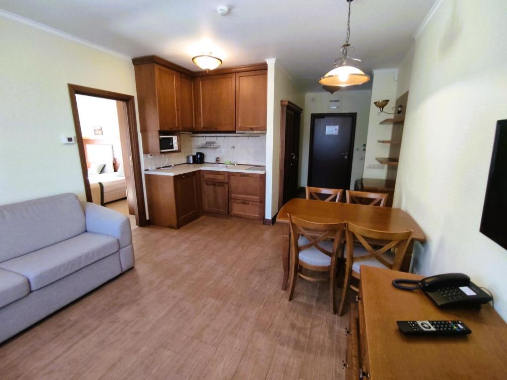 Beachfront · Private Beach 7 Pools SPA Boutique Hotel - One-Bedroom Suite Apartment (2 Adults + 2 Adults Or 2 Children)